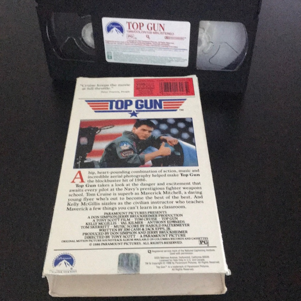 TOP GUN VHS. - Picture 9 of 11